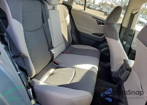 2020 Toyota Rav4 Xle from USA, damaged, VIN 2T3P1RFV5LW093911